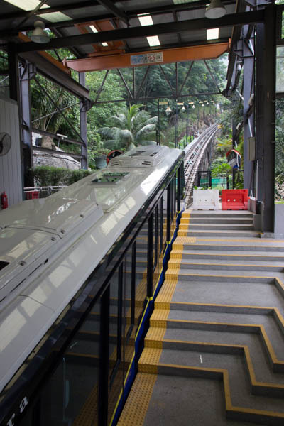 Funicular train